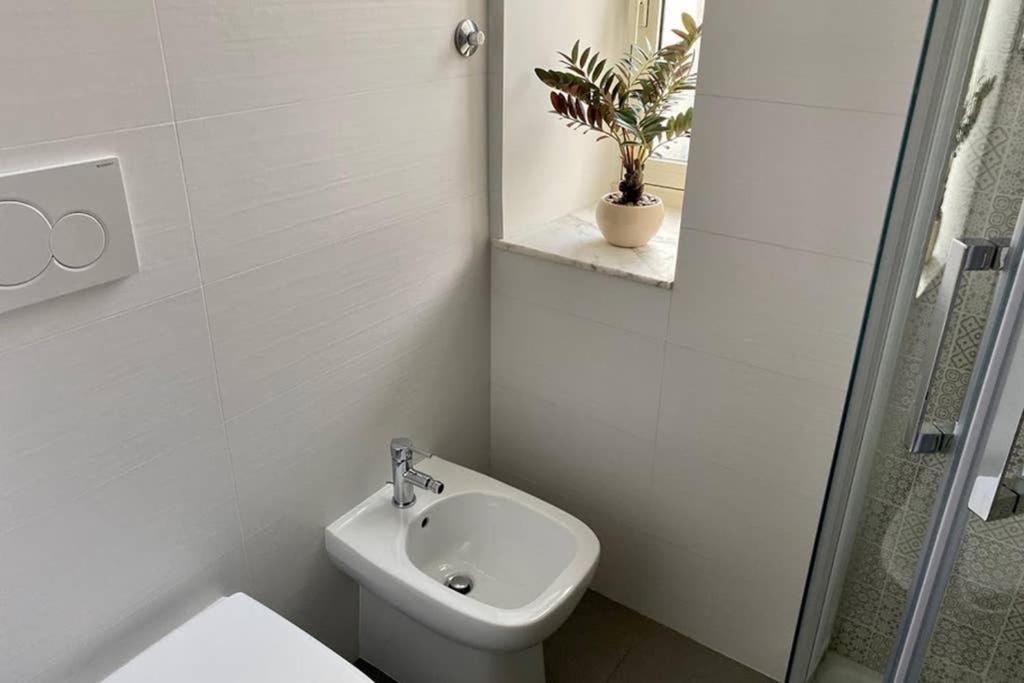 Central Modern Apartment Rome -Locazione Turistica- Bagian luar foto